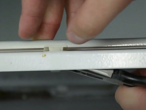 Fast Fix Whirlpool Cabrio WGD5500XW1 Door Latch Replacement: 手順 6、 3の画像 2