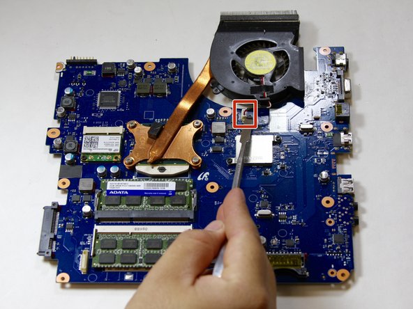 Samsung NP R580 JBB2 Cooling Fan Replacement: crwdns2935265:012crwdnd2935265:02crwdnd2935265:02crwdne2935265:0