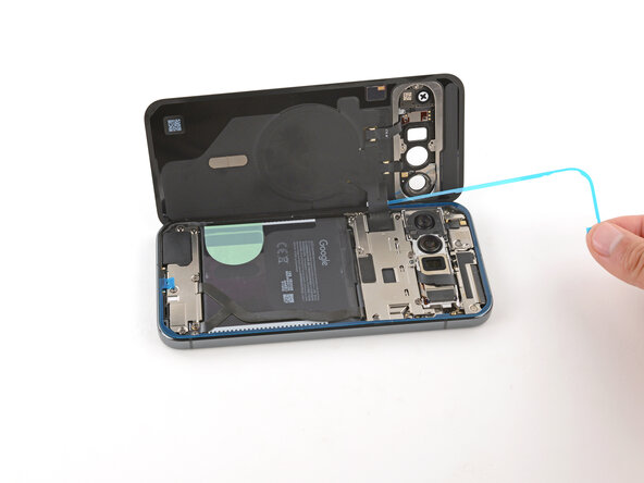 Google Pixel 10 Pro XL USB‑C Board Replacement, Remove the remaining liners: 52 단계, 이미지 3개 중 2개