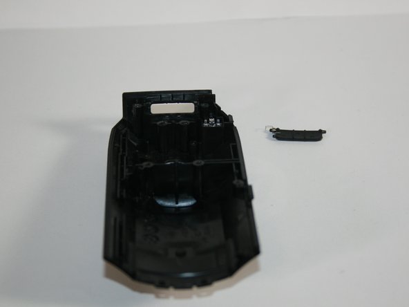 Panasonic HC‑VX870 Shoe Adapter Replacement: crwdns2935265:07crwdnd2935265:02crwdnd2935265:02crwdne2935265:0