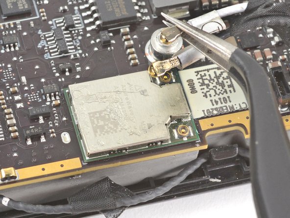 Steam Deck Front Shell Replacement, Disconnect the Wi-Fi: crwdns2935265:056crwdnd2935265:03crwdnd2935265:03crwdne2935265:0