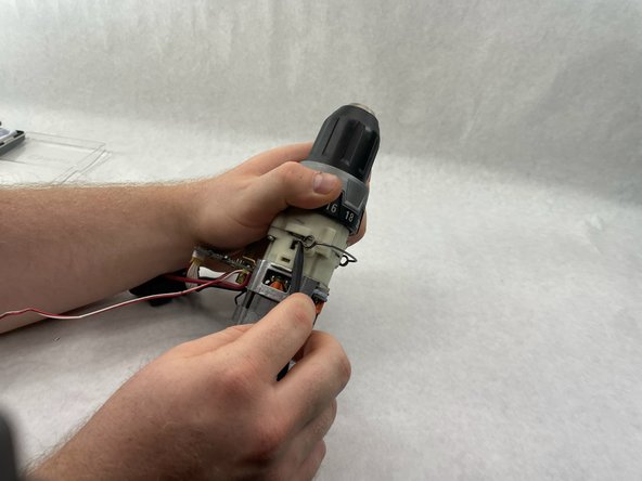 Ridgid Brushless Drill Driver R860054 Speed Switch Replacement: crwdns2935265:06crwdnd2935265:03crwdnd2935265:03crwdne2935265:0