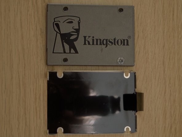 Lenovo ThinkPad T530 Hard Drive Replacement, Removing the Drive from the Caddy: stap 0, afbeelding 2 van 2