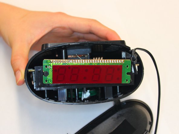 RCA RC2012 Alarm Clock Radio Teardown