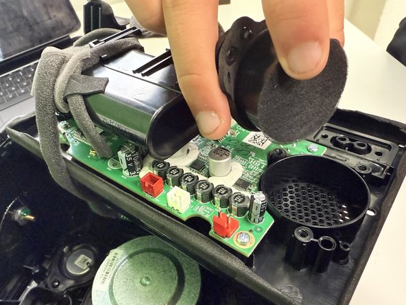 Marshall Kilburn II Tweeters Replacement: crwdns2935265:09crwdnd2935265:02crwdnd2935265:02crwdne2935265:0