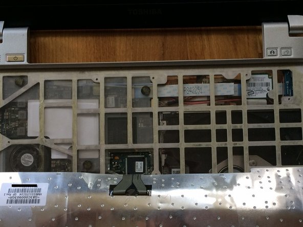 Toshiba Portege R500 Keyboard Replacement: crwdns2935265:03crwdnd2935265:02crwdnd2935265:02crwdne2935265:0