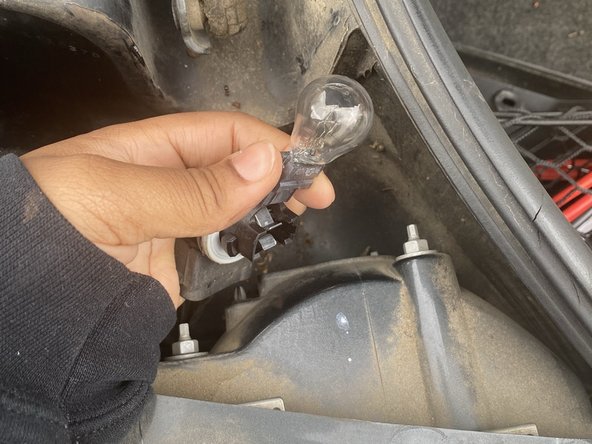 2013 Chevrolet Camaro Tail-Light Replacement: crwdns2935265:05crwdnd2935265:02crwdnd2935265:02crwdne2935265:0