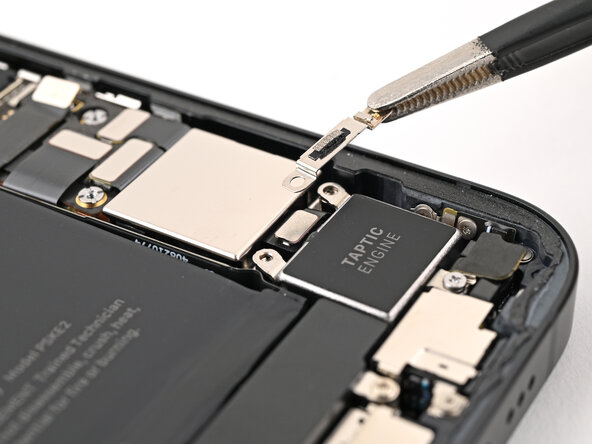 iPhone 16e Taptic Engine Replacement