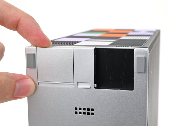 How to Install and Remove Expansion Cards, Install an Expansion Card: crwdns2935265:02crwdnd2935265:02crwdnd2935265:03crwdne2935265:0