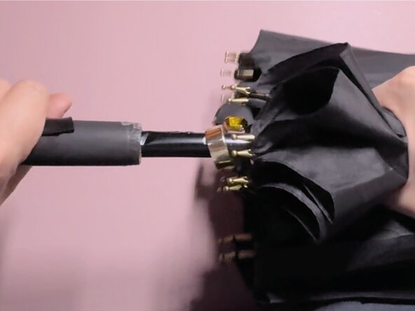 How To Replace An Umbrella Handle: 手順 2、 3の画像 3