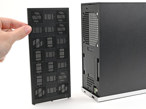 How to Install and Remove Tiles, Remove the Front Panel: crwdns2935265:01crwdnd2935265:03crwdnd2935265:03crwdne2935265:0