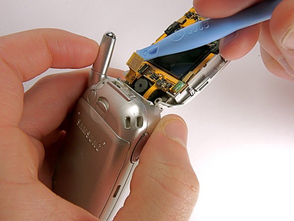 Samsung SGH-E317 Camera Replacement: crwdns2935265:015crwdnd2935265:02crwdnd2935265:02crwdne2935265:0