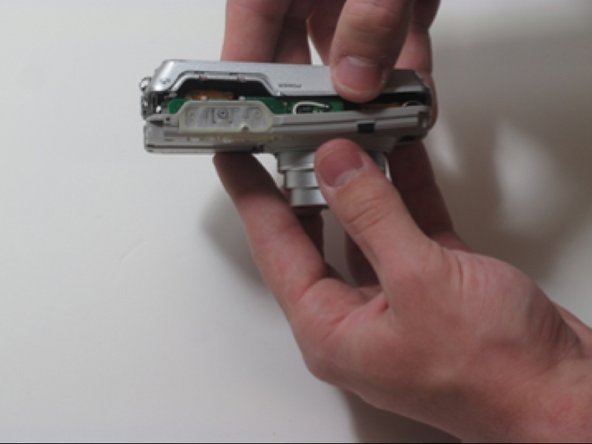 Olympus Stylus 760 LCD Screen Replacement: crwdns2935265:09crwdnd2935265:03crwdnd2935265:03crwdne2935265:0