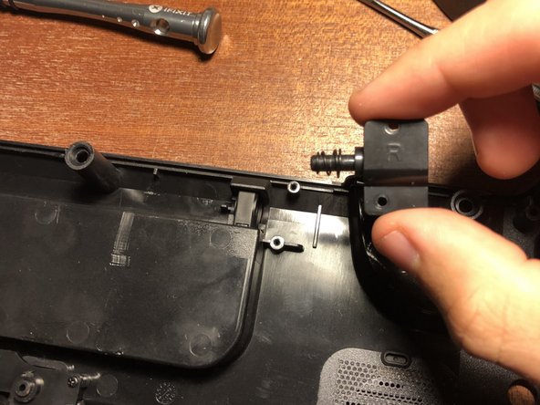 Yuneec ST16S Carrying Handle Replacement: crwdns2935265:09crwdnd2935265:02crwdnd2935265:02crwdne2935265:0