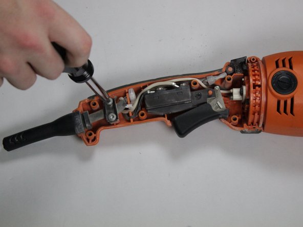 Ridgid Angle Grinder R10202 Wiring Assembly Replacement: crwdns2935265:06crwdnd2935265:02crwdnd2935265:03crwdne2935265:0