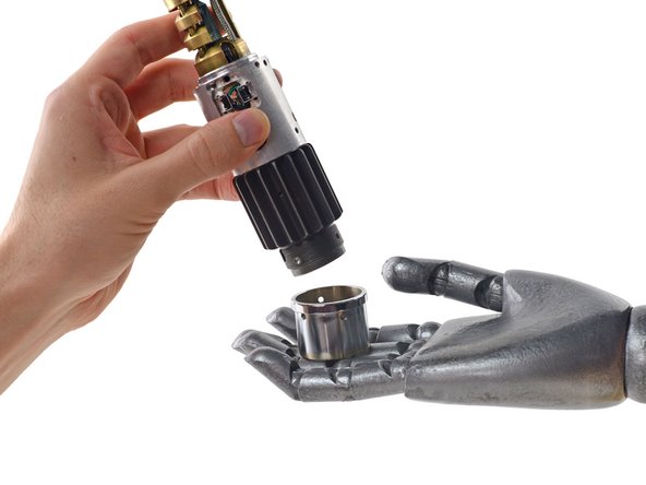 Lightsaber Teardown: crwdns2935265:010crwdnd2935265:03crwdnd2935265:03crwdne2935265:0