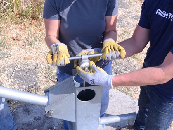 Afridev Casing Pipe Disassembly: crwdns2935265:08crwdnd2935265:02crwdnd2935265:03crwdne2935265:0