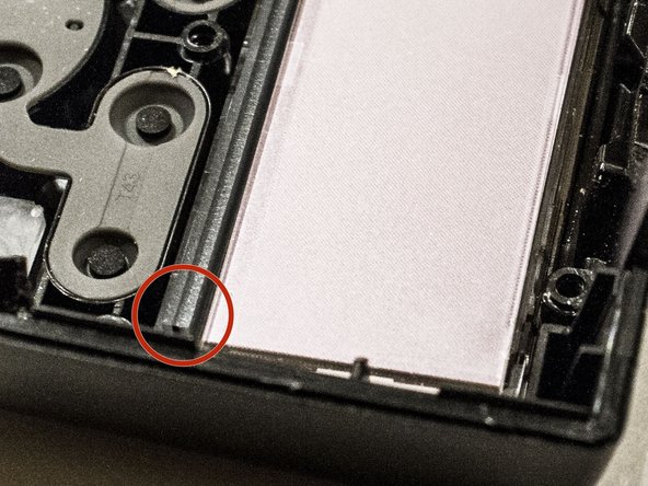 Canon Speedlight 430EX II LCD Replacement, Install new LCD: crwdns2935265:08crwdnd2935265:03crwdnd2935265:03crwdne2935265:0