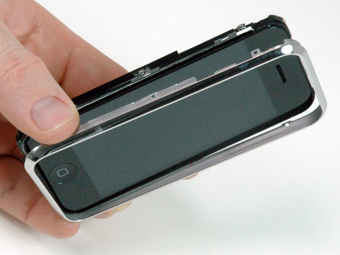 iPhone 1st Generation Front Bezel Replacement - iFixit
