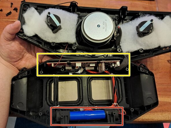 Teufel Rockster Cross battery replacement: crwdns2935265:03crwdnd2935265:01crwdnd2935265:01crwdne2935265:0
