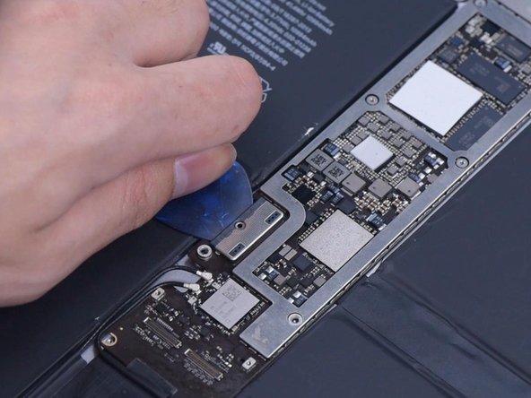Replace connectors on iPad Pro: crwdns2935265:07crwdnd2935265:02crwdnd2935265:03crwdne2935265:0