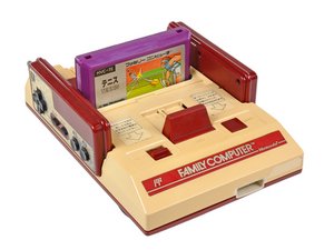 Nintendo Family Computer (Famicom) 