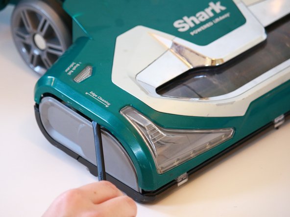 Shark Rotator Powered Lift-Away Speed Headlight Replacement: crwdns2935265:09crwdnd2935265:02crwdnd2935265:03crwdne2935265:0