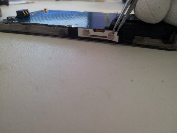 Disassembling Samsung Galaxy Ace Logic Board