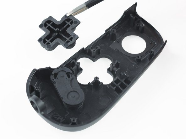 Backbone One Direction Pad Replacement, Remove the direction pad: crwdns2935265:012crwdnd2935265:03crwdnd2935265:03crwdne2935265:0