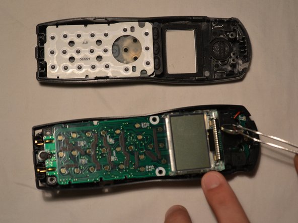 Uniden TCX905 Earpiece Speaker Replacement: crwdns2935265:09crwdnd2935265:02crwdnd2935265:03crwdne2935265:0