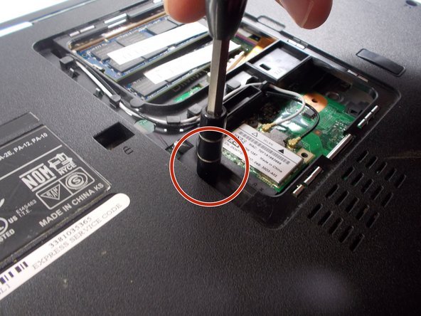 Dell Inspiron 1440 Speaker Replacement, Speaker: crwdns2935265:04crwdnd2935265:02crwdnd2935265:02crwdne2935265:0