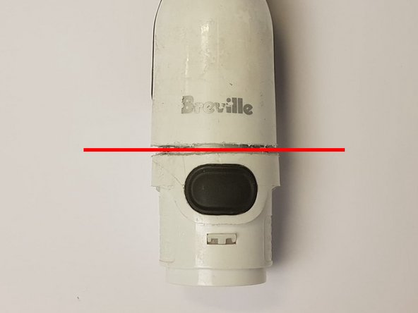 Breville "Control Grip" Immersion Blender Teardown, Cutting the Casing: crwdns2935265:09crwdnd2935265:01crwdnd2935265:02crwdne2935265:0