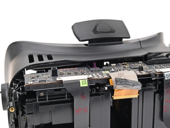 HTC Vive Pro 2 Lens Assembly Replacement, Remove the thermal pad: crwdns2935265:027crwdnd2935265:03crwdnd2935265:03crwdne2935265:0