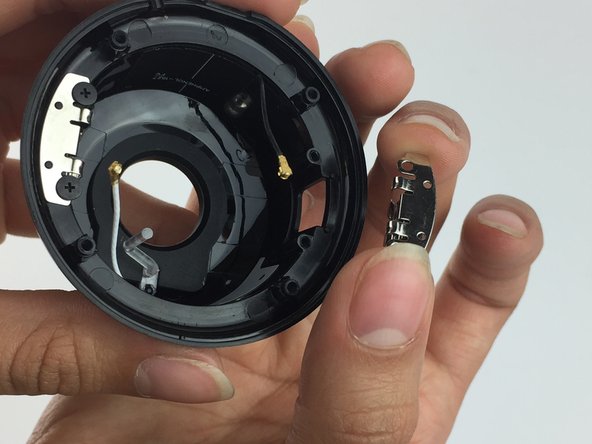 Nest Cam Side Snap Locks Replacement: crwdns2935265:04crwdnd2935265:02crwdnd2935265:02crwdne2935265:0