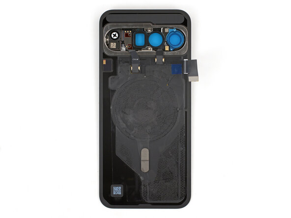 Google Pixel 10 Pro XL USB‑C Board Replacement, Remove any liners from the back glass: 46 단계, 이미지 2개 중 2개