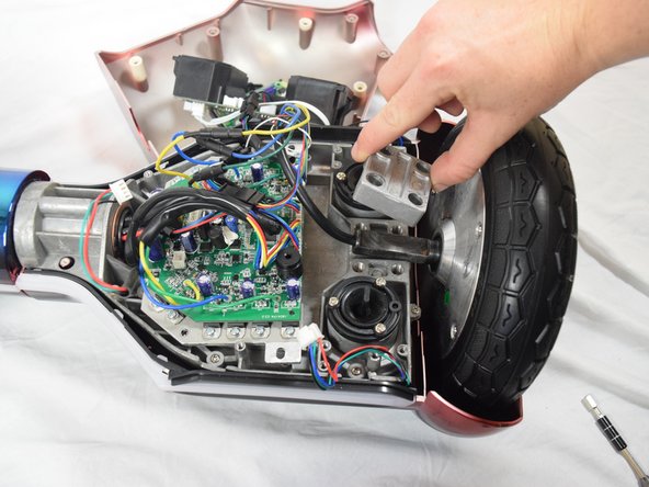 Hover-1 Horizon Wheel/Motor Replacement, Wheel/Motor: crwdns2935265:010crwdnd2935265:03crwdnd2935265:03crwdne2935265:0