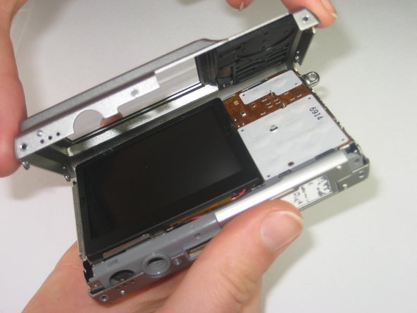 Casio Exilim EX-Z70 LCD Screen Replacement: crwdns2935265:05crwdnd2935265:02crwdnd2935265:02crwdne2935265:0