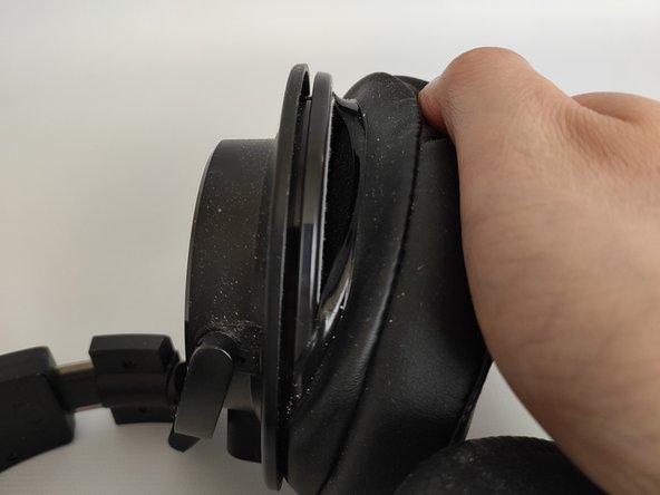 Audio-Technica ATH-M40x Earpad Replacement: crwdns2935265:03crwdnd2935265:03crwdnd2935265:03crwdne2935265:0