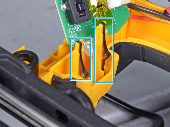 Dewalt Nailers PTO Assembly Replacement, Reassembly tip: crwdns2935265:07crwdnd2935265:03crwdnd2935265:03crwdne2935265:0