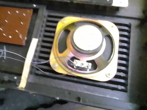 MK-2055A Piano Speaker Dust Cleaning, Unscrew Speaker: crwdns2935265:04crwdnd2935265:01crwdnd2935265:01crwdne2935265:0