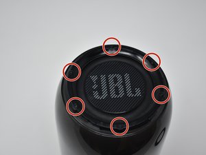 Jbl pulse store 3 charging port