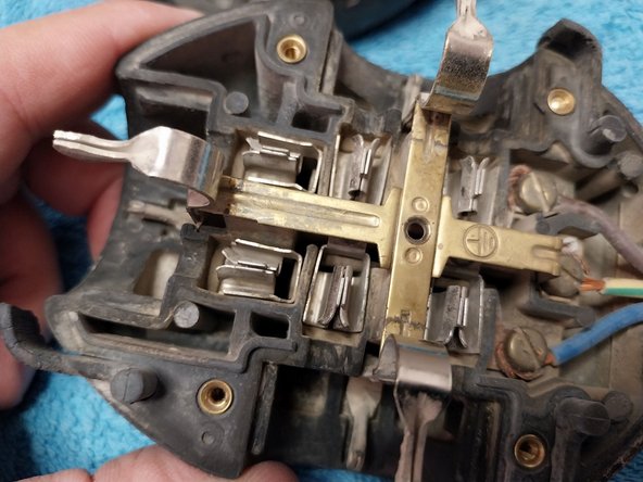 Troubleshooting DIY cable reels.: step 10, image 2 of 3
