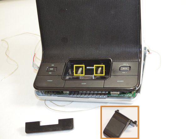 Philips DC320 37 Connector Replacement: crwdns2935265:07crwdnd2935265:03crwdnd2935265:03crwdne2935265:0