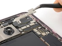 iPhone 15 Earpiece Speaker Replacement
