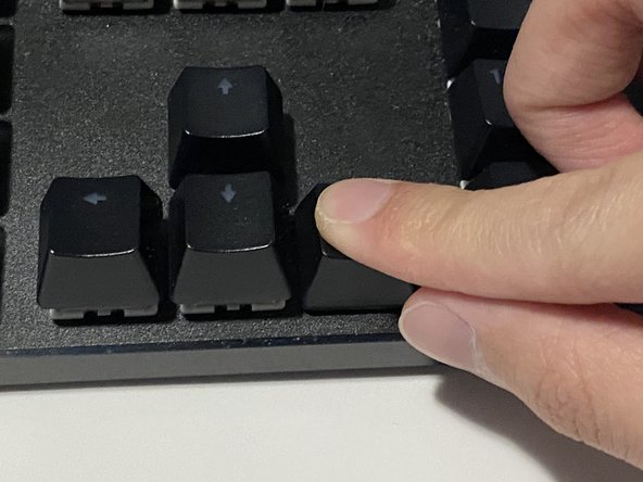 GMMK-BRN Keyboard Switch Replacement: 手順 5、 3の画像 3