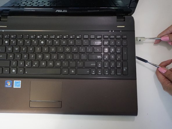 ASUS U52F-BBG6 Keyboard Replacement: crwdns2935265:06crwdnd2935265:02crwdnd2935265:02crwdne2935265:0