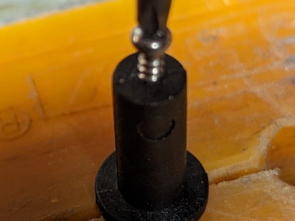 Deime Air Fryer RA410DV interlock switch fix, Add a screw to the interlock pin: crwdns2935265:06crwdnd2935265:02crwdnd2935265:03crwdne2935265:0