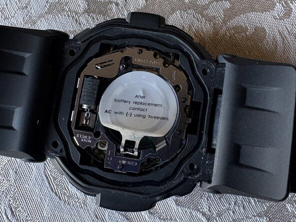 Casio G-Shock GD-350 Battery Replacement: crwdns2935265:08crwdnd2935265:01crwdnd2935265:03crwdne2935265:0