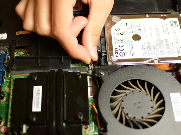 MSI GT72 2QE Dominator Pro Fans Replacement: crwdns2935265:03crwdnd2935265:02crwdnd2935265:02crwdne2935265:0