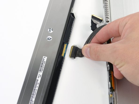 MacBook Pro 17" Unibody LCD Replacement: crwdns2935265:034crwdnd2935265:02crwdnd2935265:02crwdne2935265:0